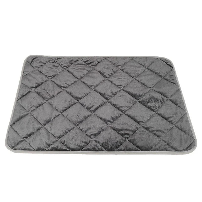 Self Heating Pet Pad Extra Warm Thermal Dog Crate Pad Washable Anti-Slip Kennel Mat Pet Supplies for Medium Small Dogs and Cats